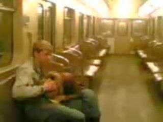 Amatur seks di metro video