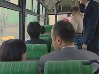O autocarro estava assim quente - japonesa autocarro 11 - amantes ir selvagem