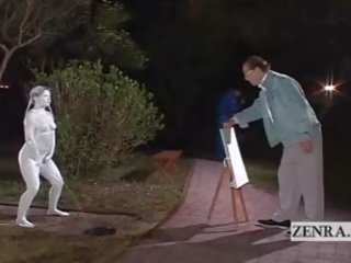 Untertitelt japanisch öffentlich park statue brunnen prank