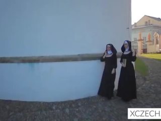 疯狂的 古怪 色情 同 天主教徒 修女 和 该 怪物!