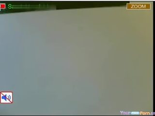 Streberisch emo zeigen titten titten und muschi auf webkamera