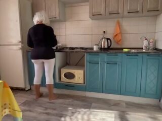 Betje eje spreads her big göt for göte sikişmek sikiş her son