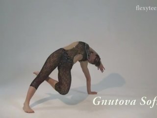 Pro wants to show her talents in gymnastics